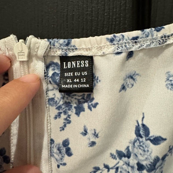 Loness Blue and White Ruffled Puff Sleeve Midi Dress - Picture 2 of 3